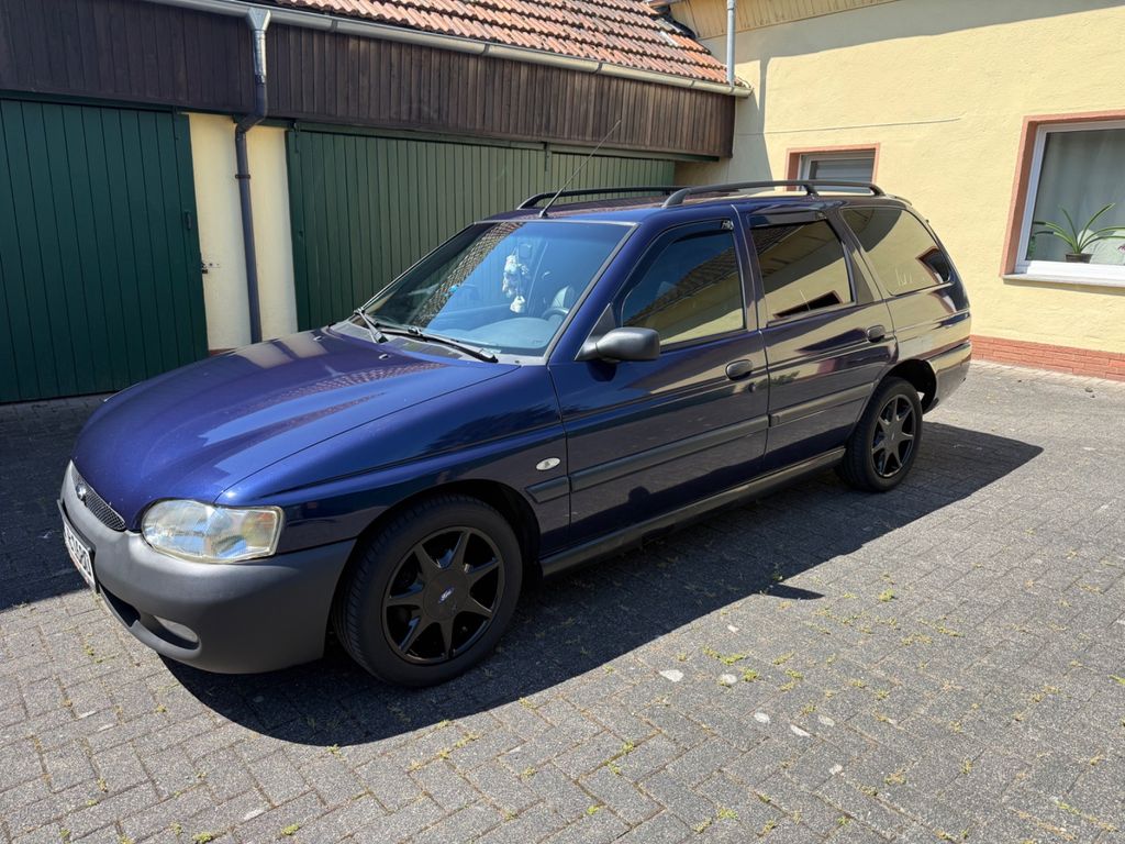 Bild des Angebotes Ford Escort 1.6 16v H-Kennzeichen möglich