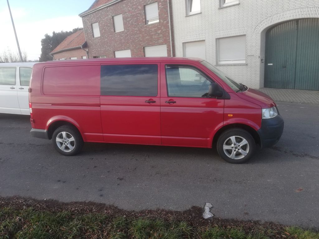 Bild des Angebotes Volkswagen T5 Kombi