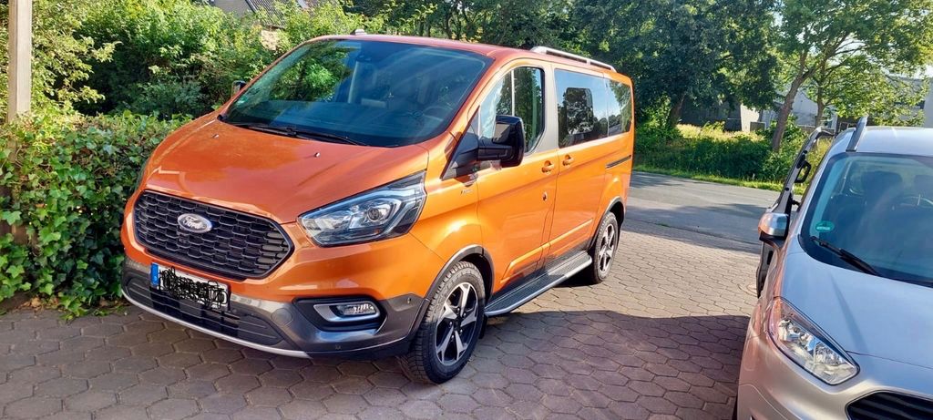 Bild des Angebotes Ford Tourneo Custom 2.0 EcoBlue 110kW 320 L1 Active