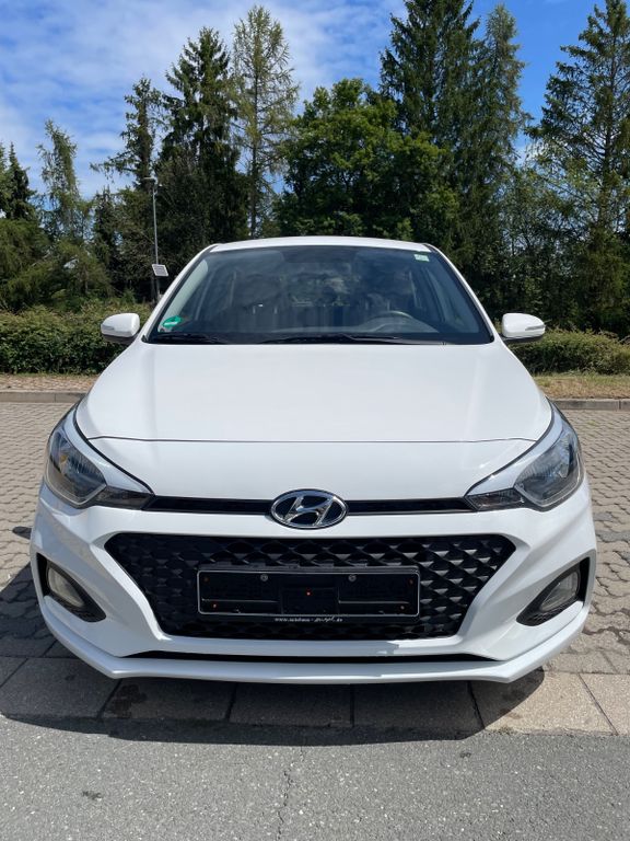 Bild des Angebotes Hyundai i20 1.2 55kW Active Select/ Scheckheftgepflegt