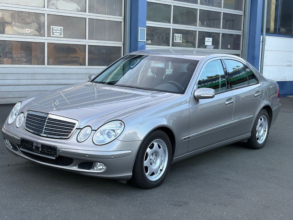 Bild des Angebotes Mercedes-Benz E 200 Kompressor** 1 Hand**72000 KM**Tüv Neu