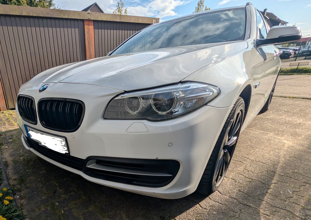 Bild des Angebotes BMW 518d Touring - Leder, Xenon, AHK, Sitzhzg, PDC