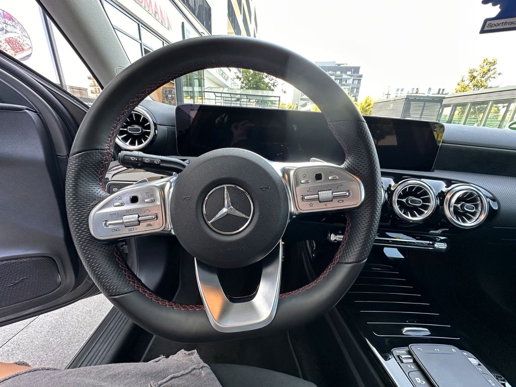 Bild des Angebotes Mercedes-Benz 200 AMG Line