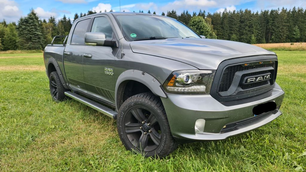 Bild des Angebotes Dodge RAM 1500 5,7 Hemi 4x4 Crew Cap LPG Prins AHK 3,5