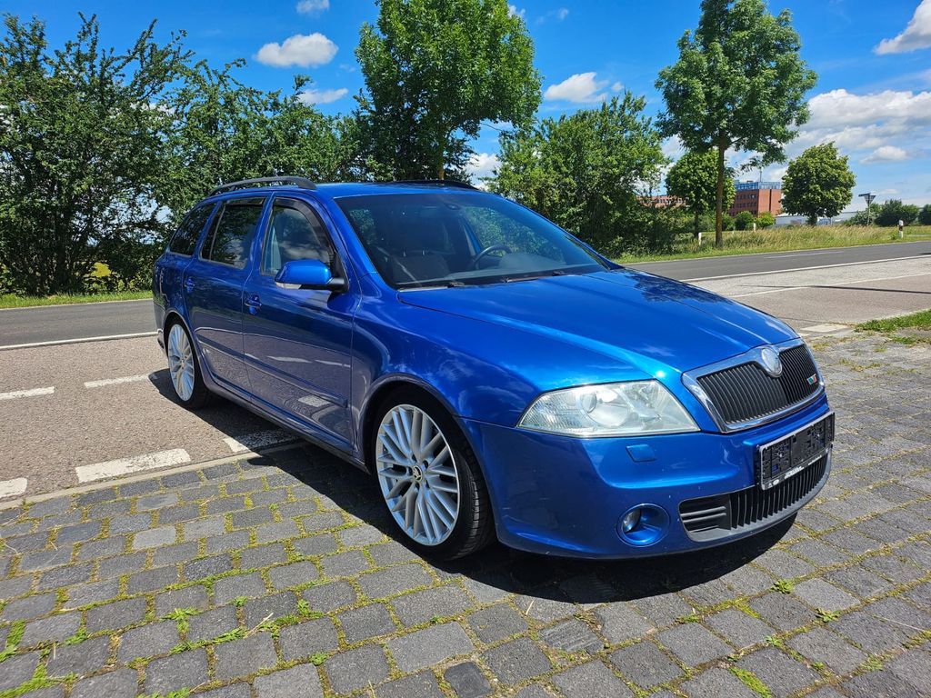 Bild des Angebotes Skoda Octavia Combi RS*Bi-Xenon*Navi*DAB*Kamera*