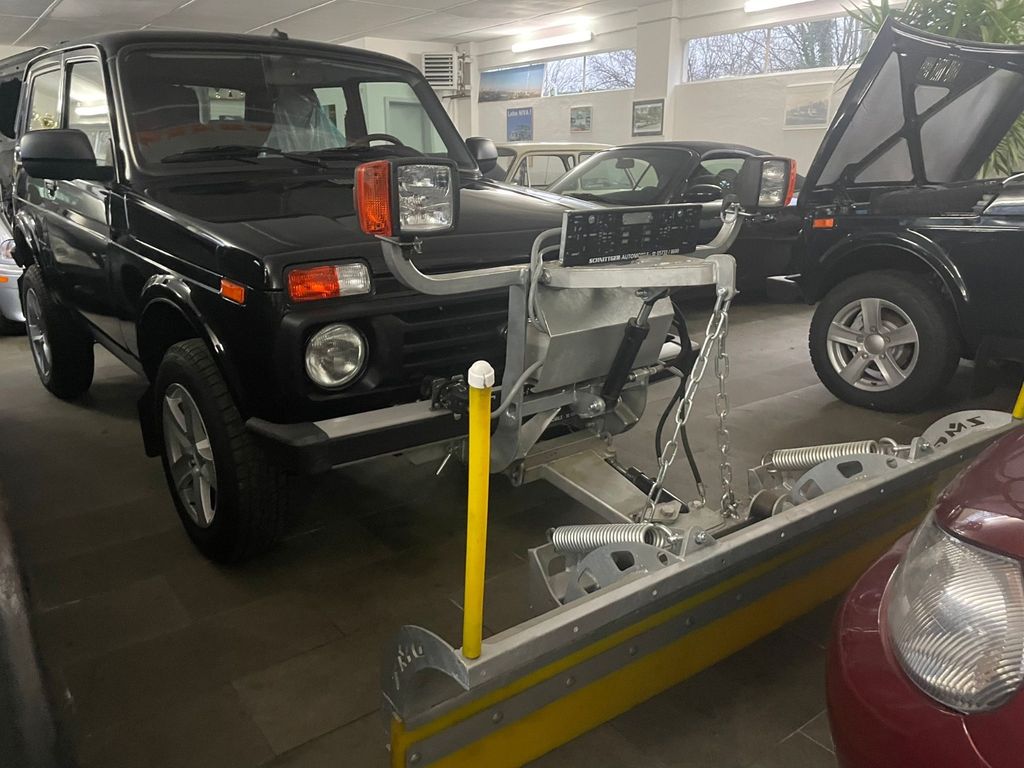 Lada 4x4 Winterdienst Edition 2026