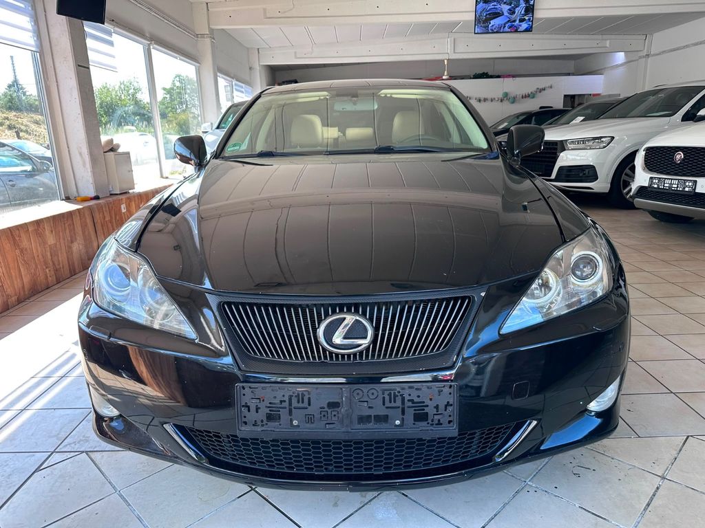 Lexus ANDERE IS 220d Klima Tüv/12-2026