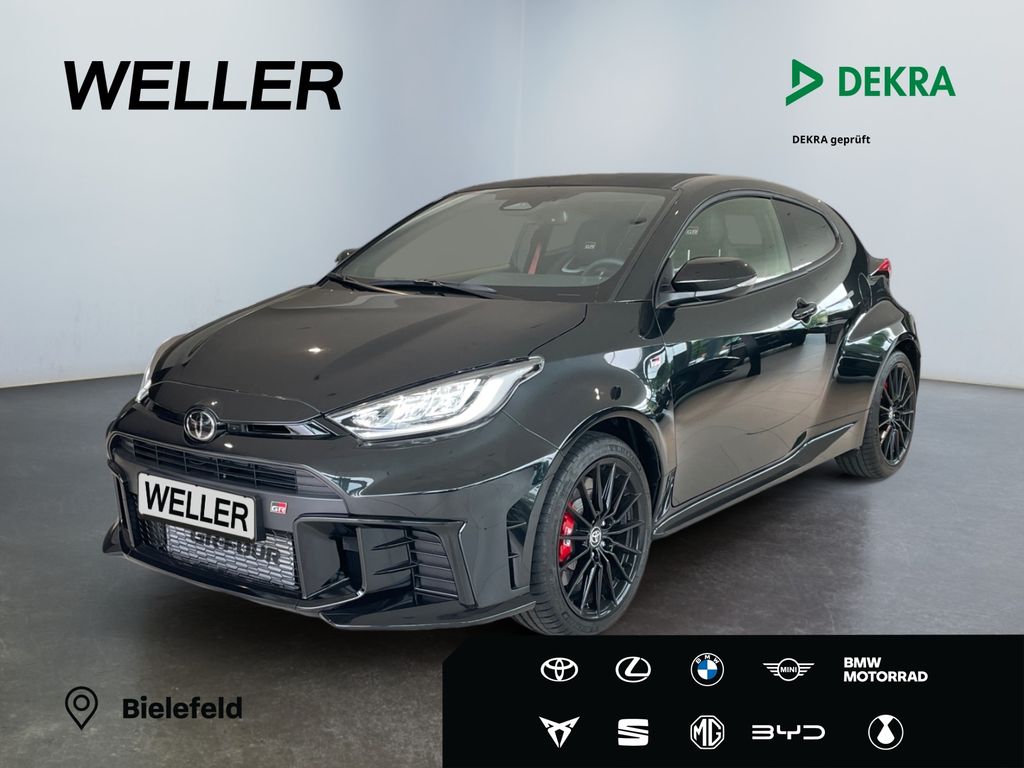 Toyota Yaris 1,6l P 280 PS 6 M T 4x4 3 türig HIGHPERFOR