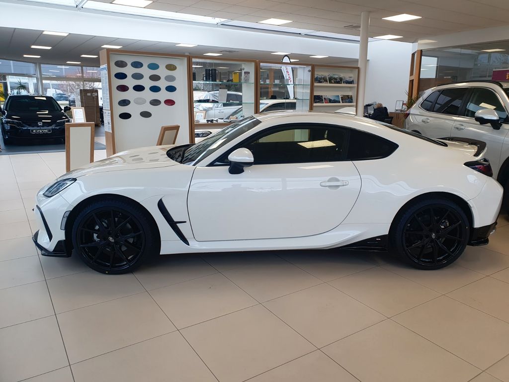 Bild des Angebotes Subaru BRZ 2,4 Sport STI Paket Miltek