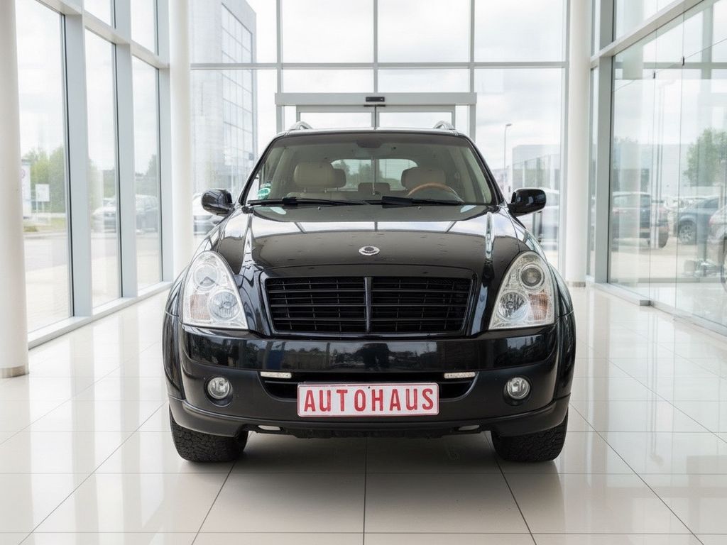 Bild des Angebotes Ssangyong REXTON 270 XVT ALLRAD VOLLAUSSATUNG AHK TÜV09/28