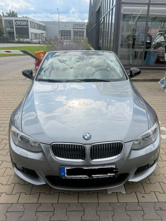 Bild des Angebotes BMW 320i Cabrio -