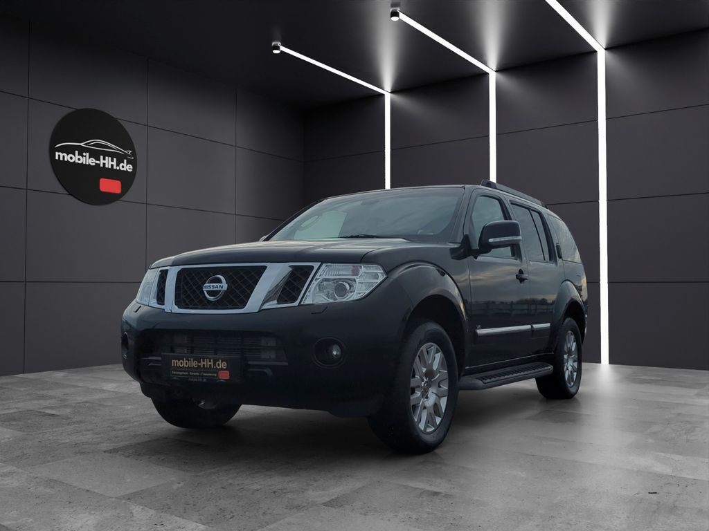 Nissan Pathfinder 3.0 dCi LE