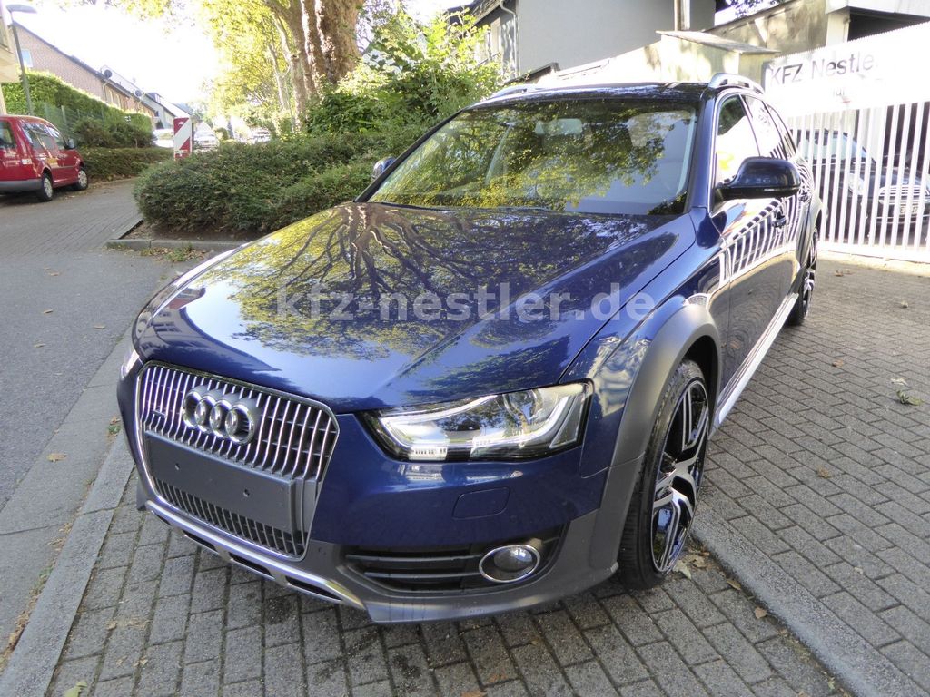 Bild des Angebotes Audi A4 Allroad quattro 2.0 TDI Xenon/Navi/AHK/20Zoll