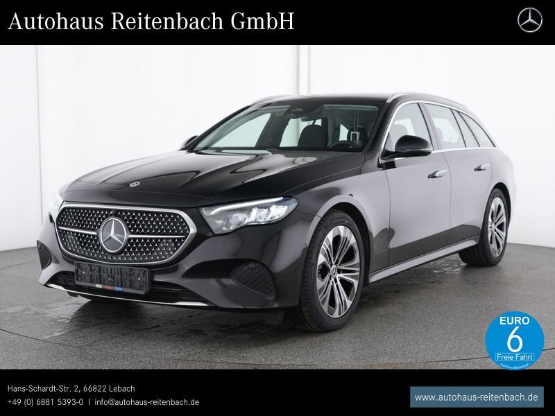 Bild des Angebotes Mercedes-Benz E220d T AVANTGARDE+AHK DISTR+TOTW+KEYLESS+AMBIEN