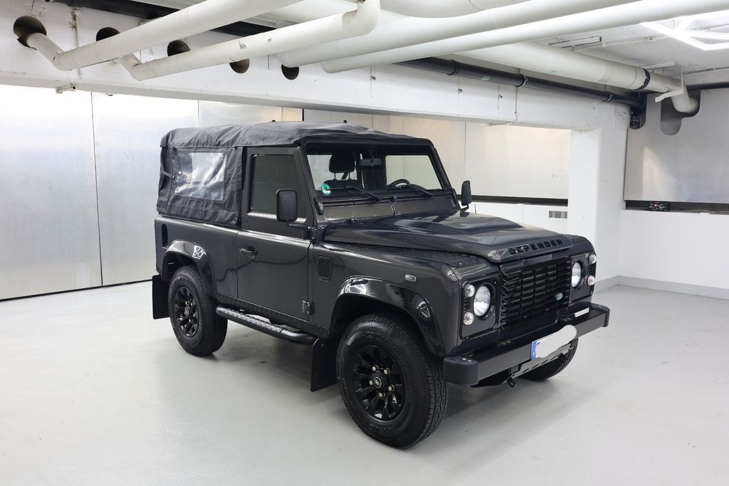 Land Rover Defender 90 E Soft Top
