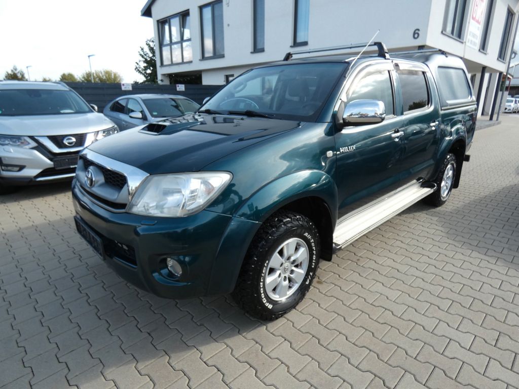 Bild des Angebotes Toyota Hilux 2,5 D 4WD Allrad Klima  AHK Grün Met.
