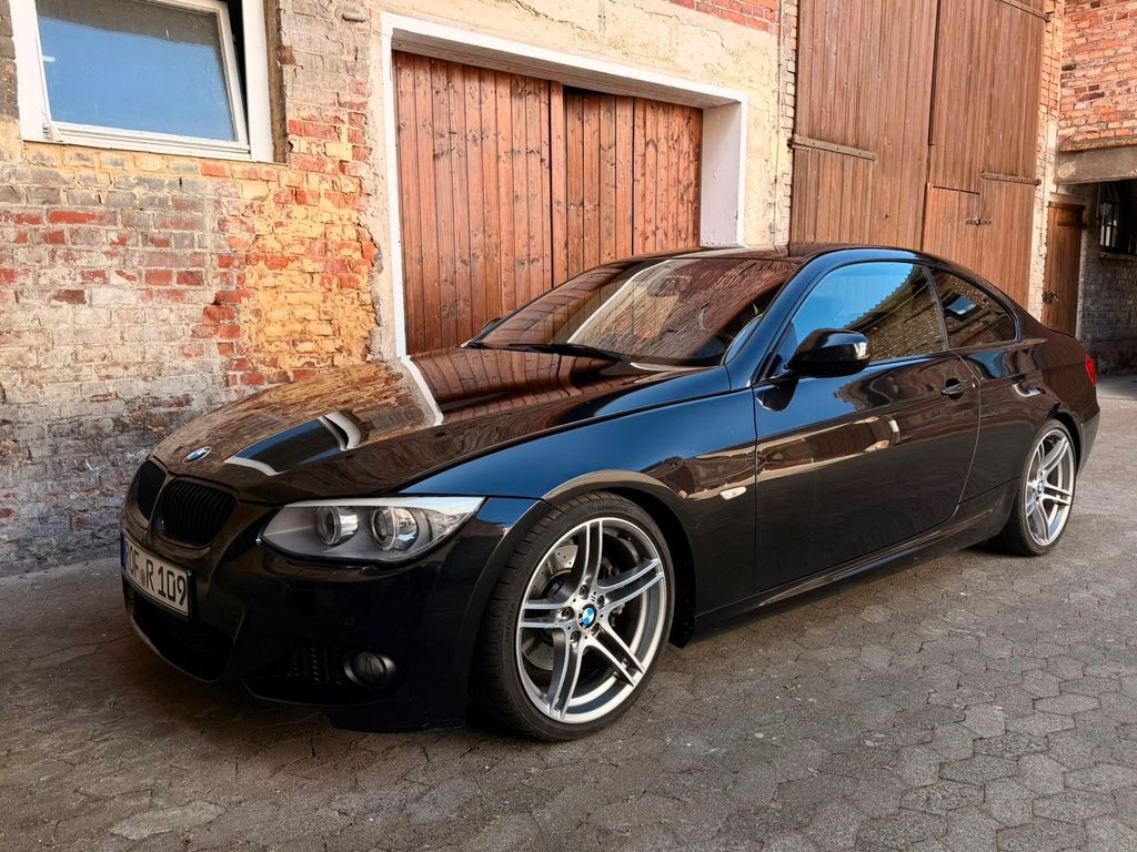 Bild des Angebotes BMW 325i Coupé M Sport Edition M Sport Edition
