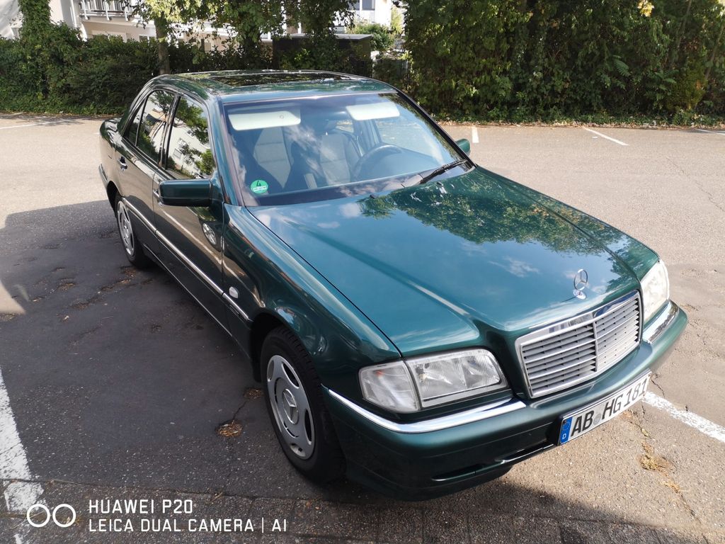 Bild des Angebotes Mercedes-Benz 200