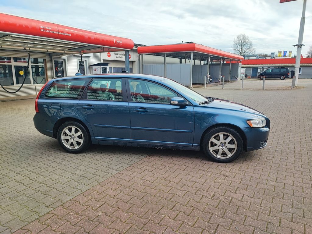 Bild des Angebotes Volvo V50 2.0D - Additiv Tank leer