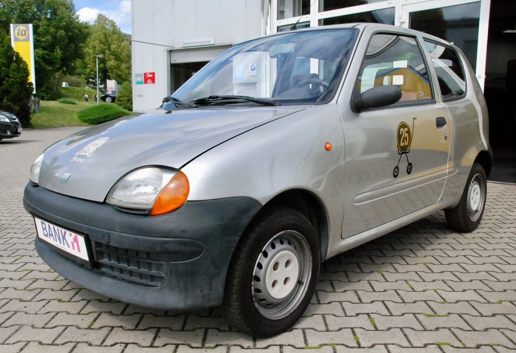 Fiat Seicento 1.1 YOUNG 25KM/H Fahrzeug