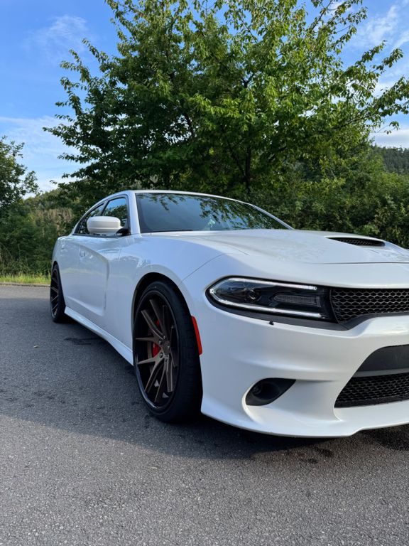 Bild des Angebotes Dodge Charger SRT  V8 392 unfallfrei wenig Kilometer