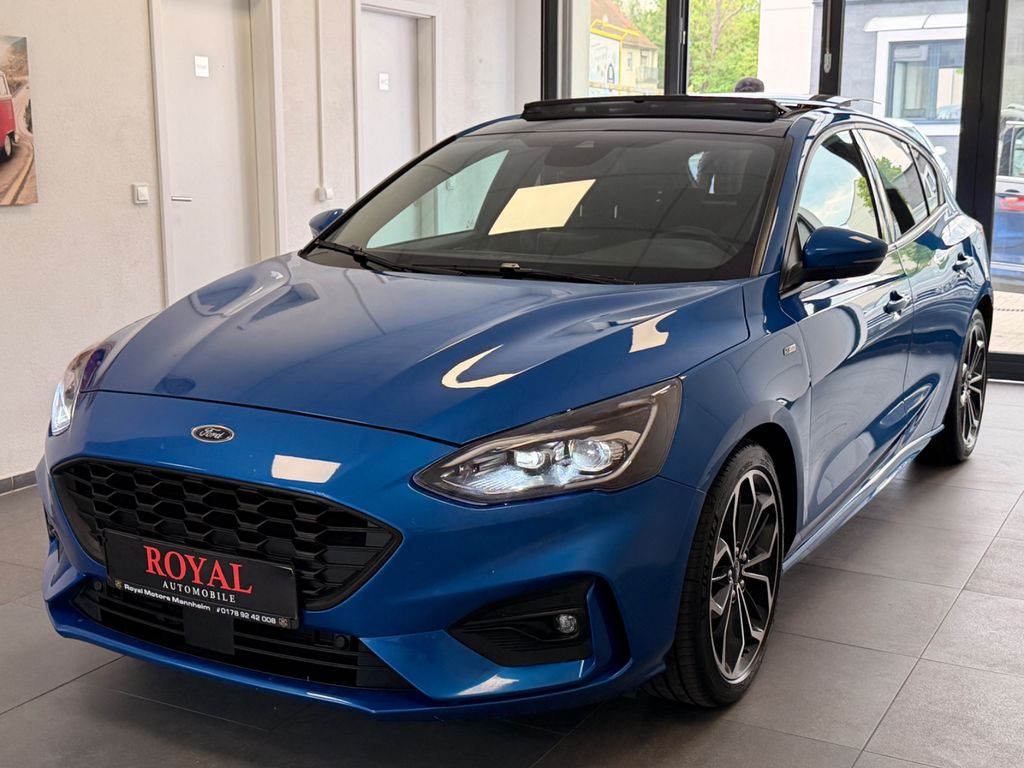 Bild des Angebotes Ford Focus Lim. ST-Line-Aut-Pano-Kamera-Ambiente-ACC