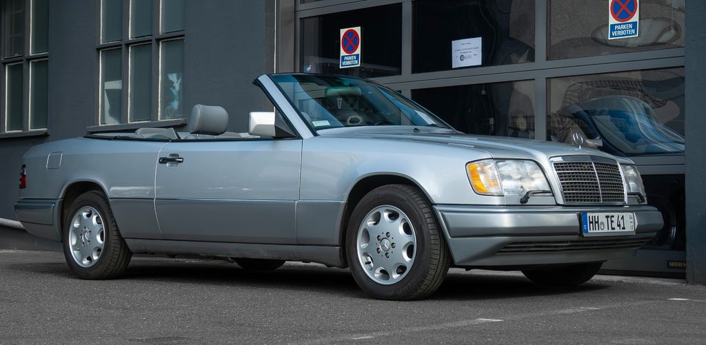 Bild des Angebotes Mercedes-Benz E 320 Cabrio