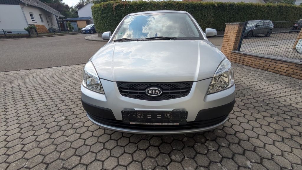 Bild des Angebotes Kia Rio 1.4 Attract Attract