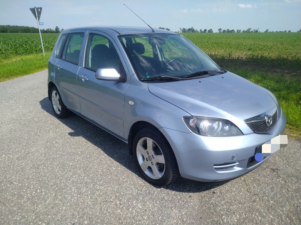 Bild des Angebotes Mazda DY 2 1.4 16V Active HU Neu