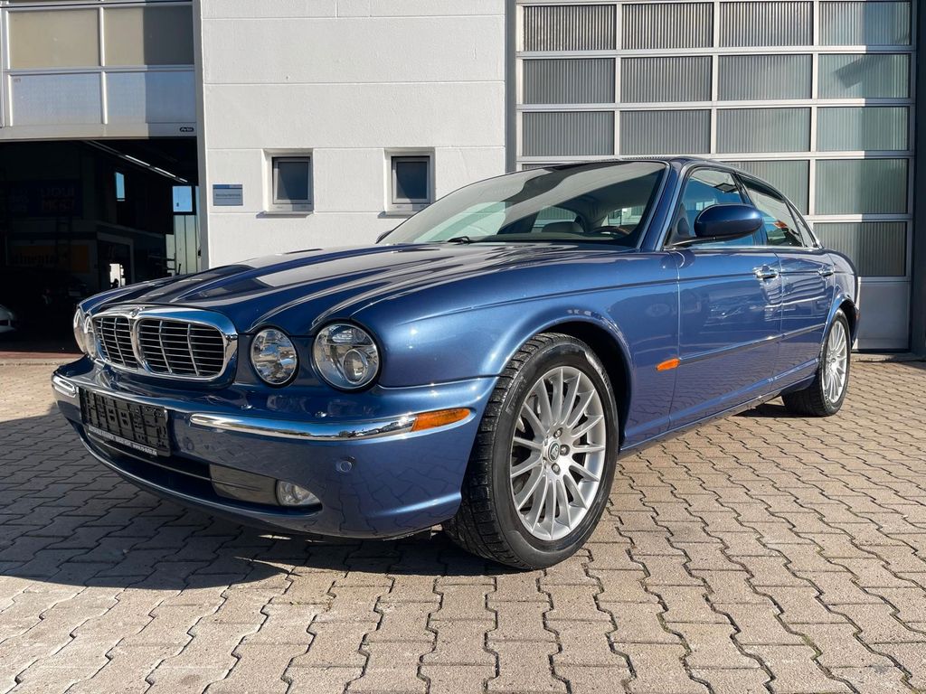 Bild des Angebotes Jaguar XJ6 3 Liter/TOP/LEDER/SHZ/PDC