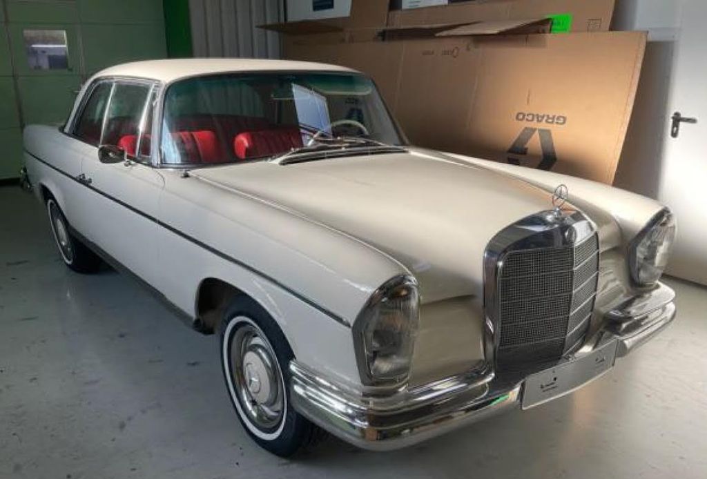Bild des Angebotes Mercedes-Benz 280