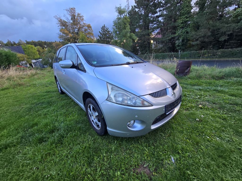 Mitsubishi Grandis | TÜV 08.2028 - 7 Sitzer