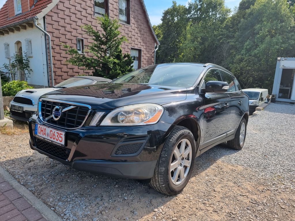 Bild des Angebotes Volvo XC 60 *NAVI*AHK*KLIMAAUTOMATIK