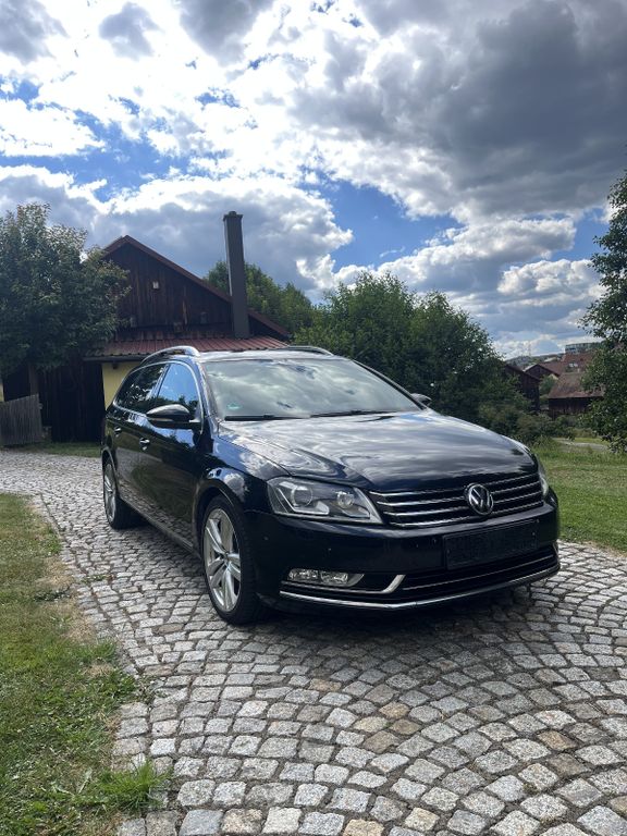 Bild des Angebotes Volkswagen Passat Variant 2.0 TDI DSG 125kW Highline BM...
