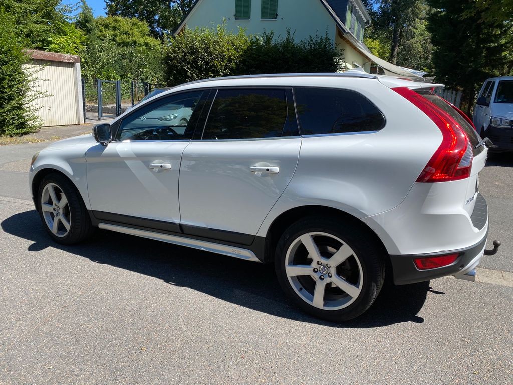 Bild des Angebotes Volvo XC60 D5 AWD Geartronic Summum & R-Design