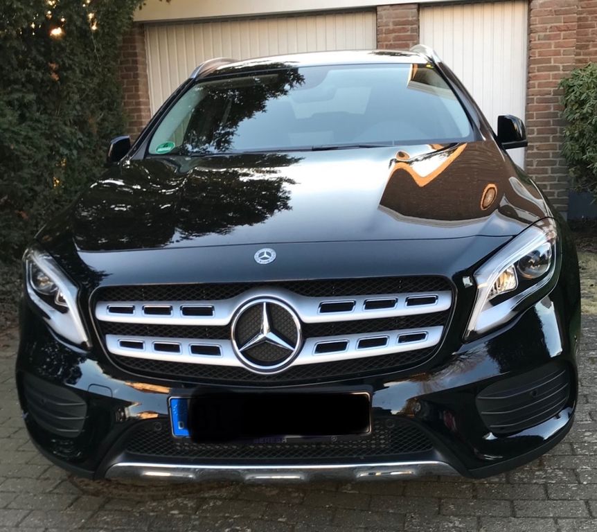 Bild des Angebotes Mercedes-Benz GLA 200 d 4MATIC DCT Urban