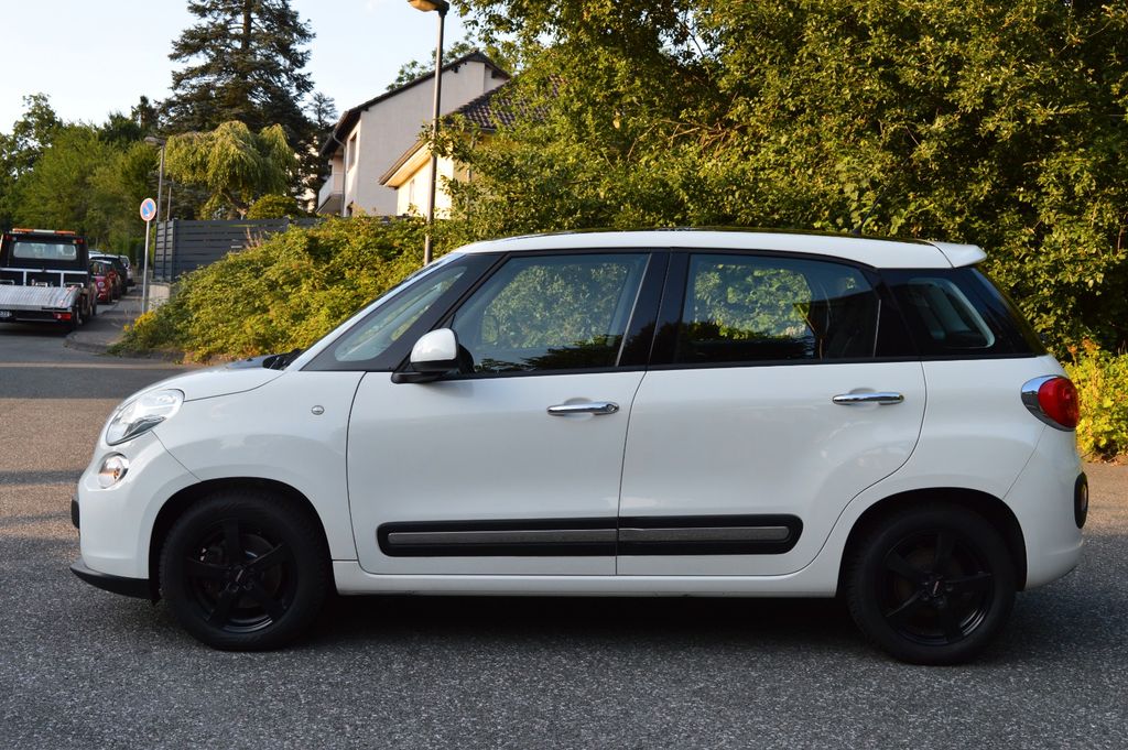 Bild des Angebotes Fiat 500L Lounge-Automatik-Pdc-Klima-Panorama