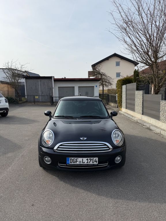 Bild des Angebotes MINI Cooper 1.6 Klimaautomatik Navi Sitzheizung