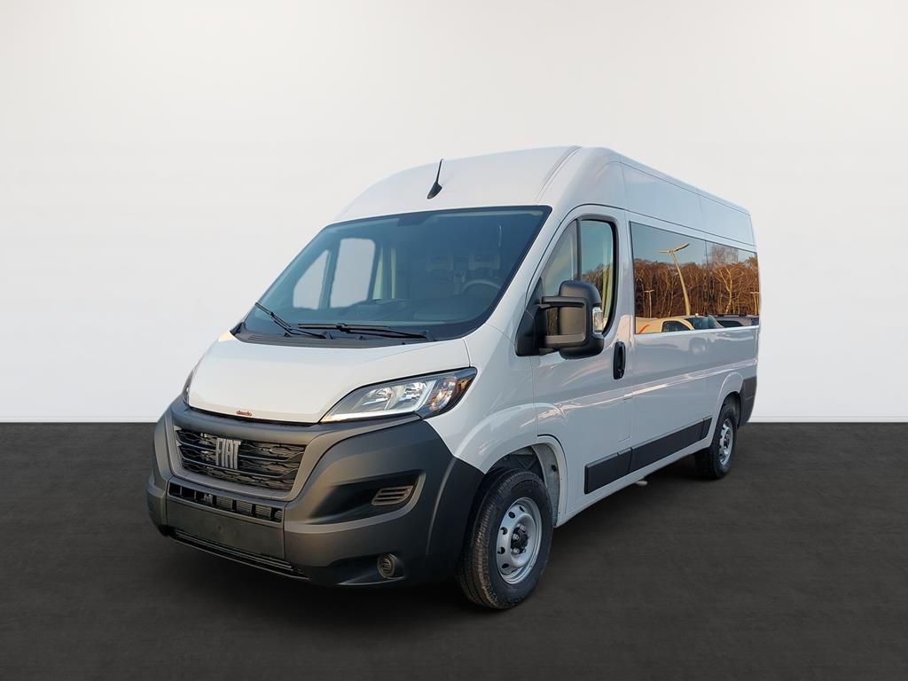Bild des Angebotes Fiat Ducato Fiat Ducato L2H2 9-Sitzer Kombi
