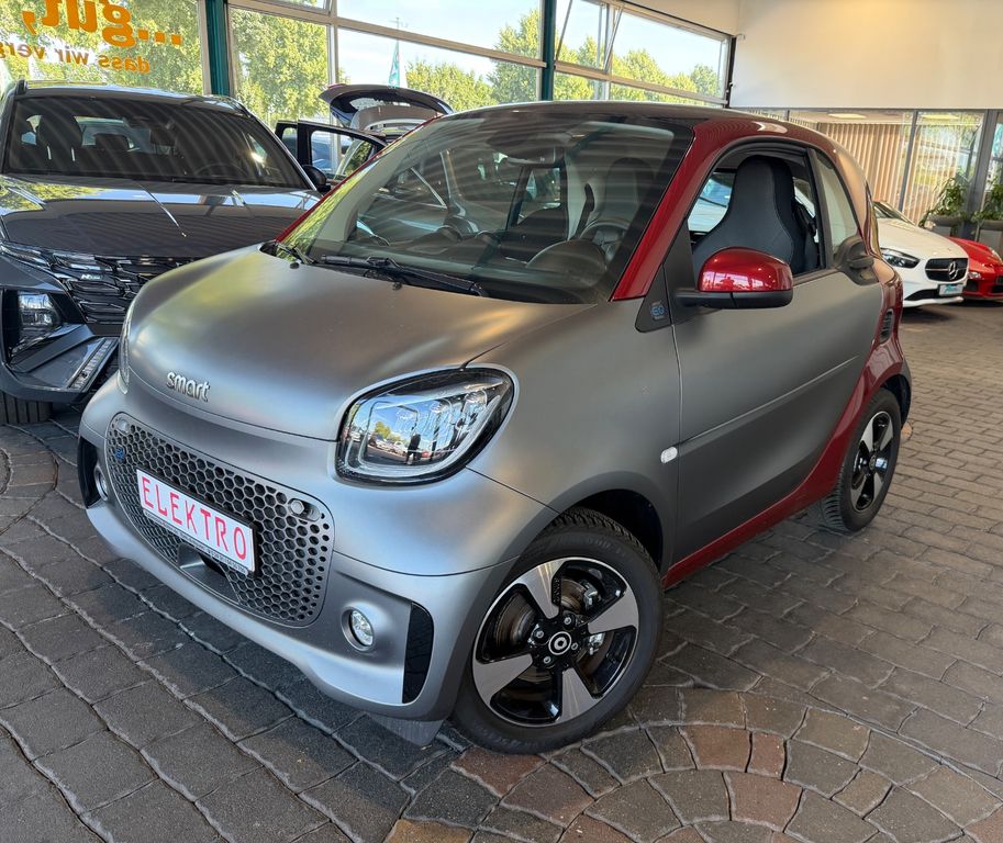 Bild des Angebotes Smart EQ ForTwo Exclusive-22kw Lader-Pano-Kam.-Winter