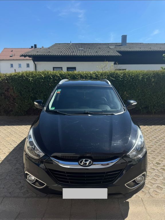 Bild des Angebotes Hyundai ix35-Tucson Premium 2.0 CRDi 184 PS 4WD