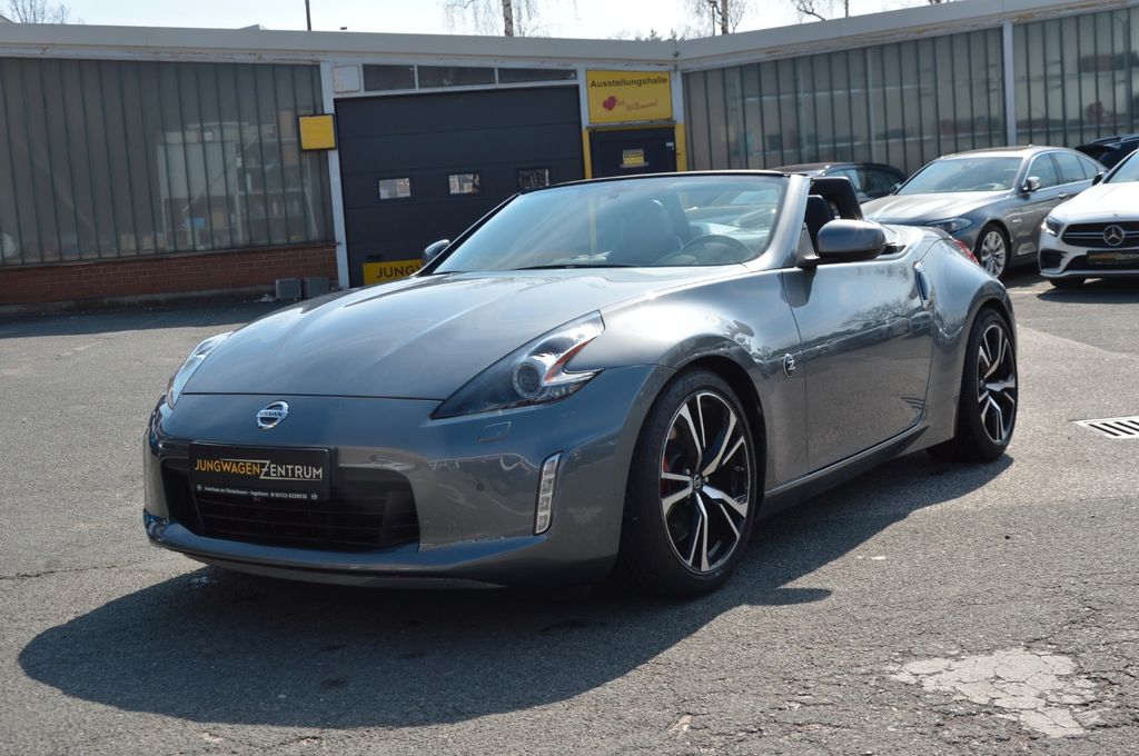 Nissan 370Z AUTOMATIK"Z Pack"NAVI"KAMERA"BOSE"XEN"KEYGO