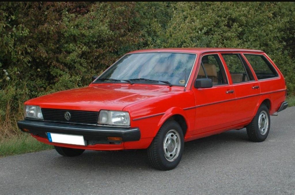 Volkswagen VW Passat 32b Kombi