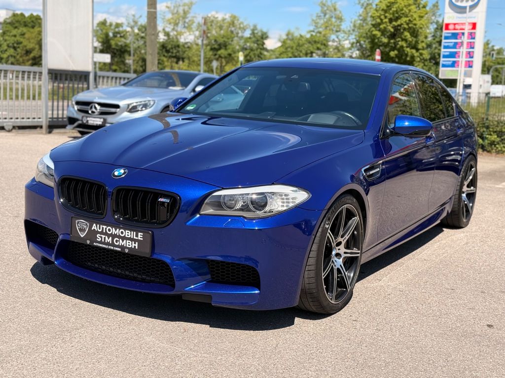 Bild des Angebotes BMW M5 Lim. DKG B&O NACHT VOLL HUD 360° ACC+