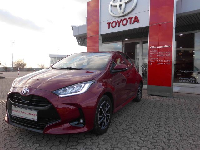 Bild des Angebotes Toyota Yaris 1.5 l Team D SHZ Allwetter Carplay