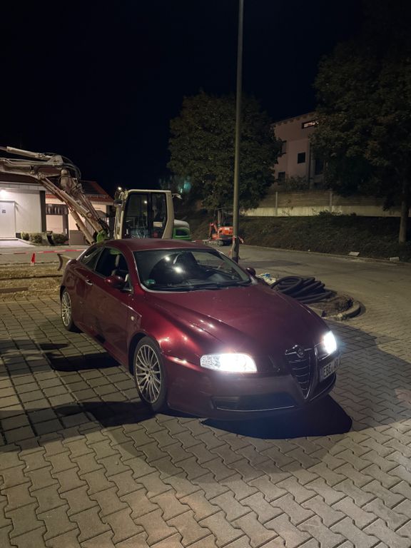 Alfa Romeo GT 2.0 JTS 16V Selespeed