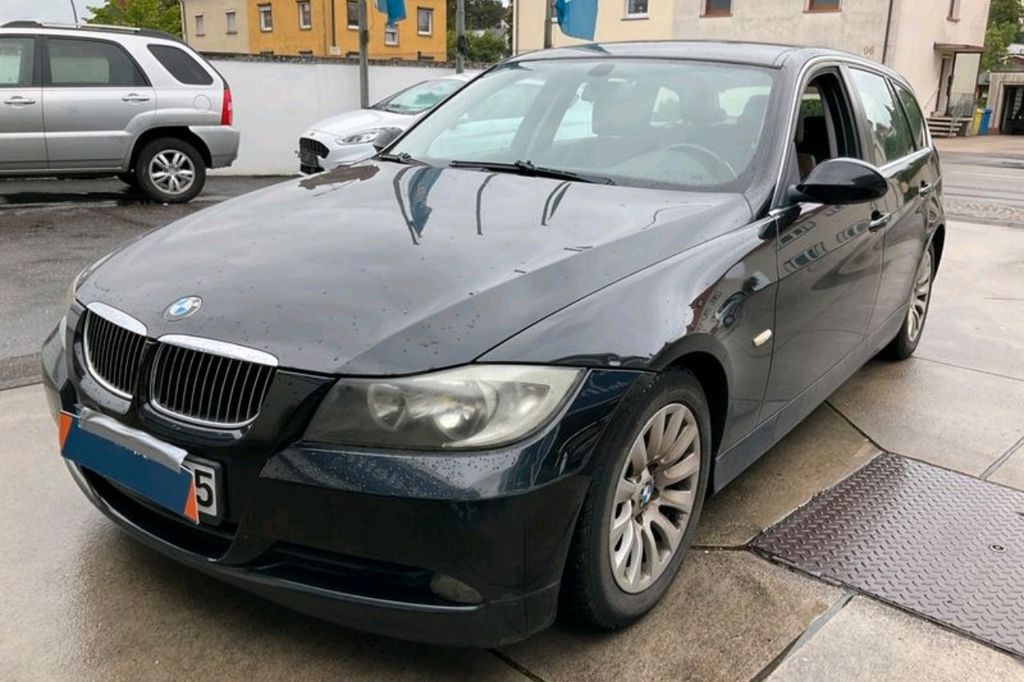 Bild des Angebotes BMW 325 Motor und Getriebe Top
