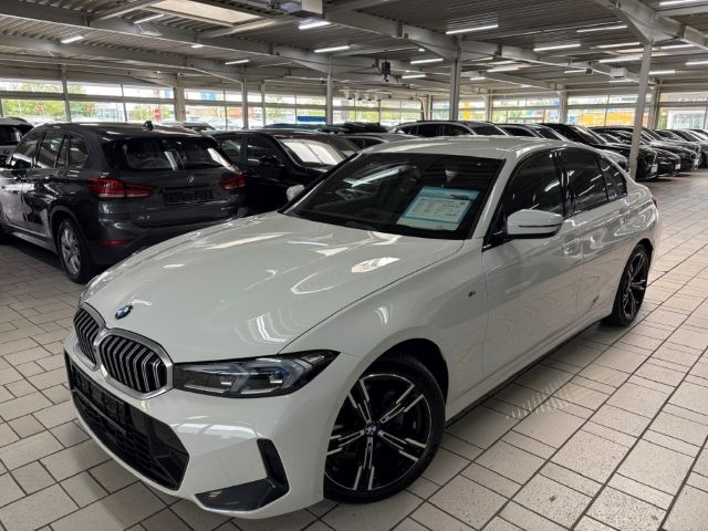 Bild des Angebotes BMW 320 d xDrive M Sport 18'' ACC LCProf HiFi ad.M-F
