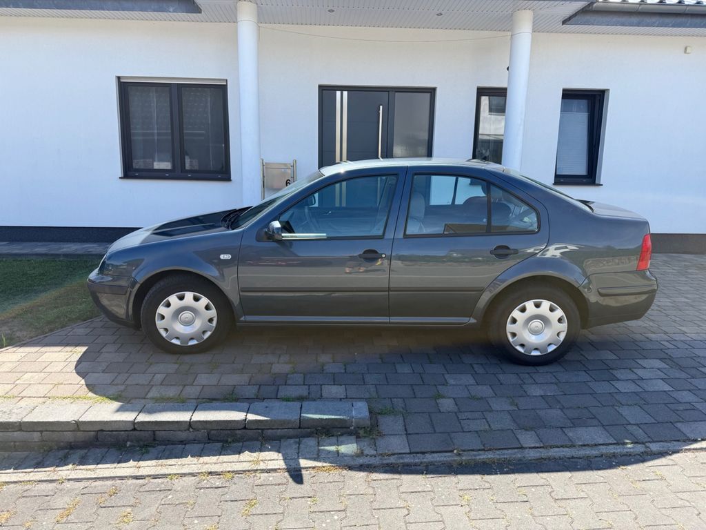 Bild des Angebotes Volkswagen Bora 1.6 Automatik