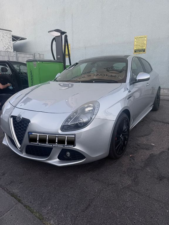 Bild des Angebotes Alfa Romeo Giulietta 1.8 TBi 16V Quadrifoglio Verde Qua...